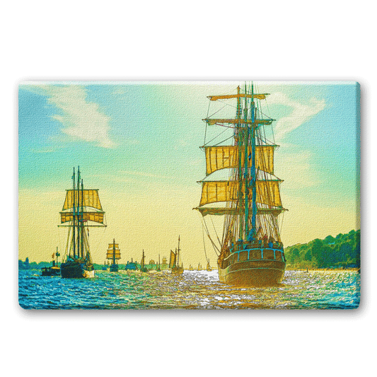 Segelboote bei der Auslaufparade beim Hamburger Hafengeburtstag